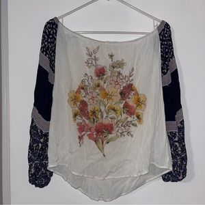 Hint Of Mint off the shoulder shirt - size L